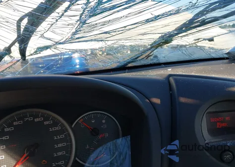 2005 Pontiac Grand Prix Gt z USA, uszkodzony, nr VIN 2G2WS522X51329451